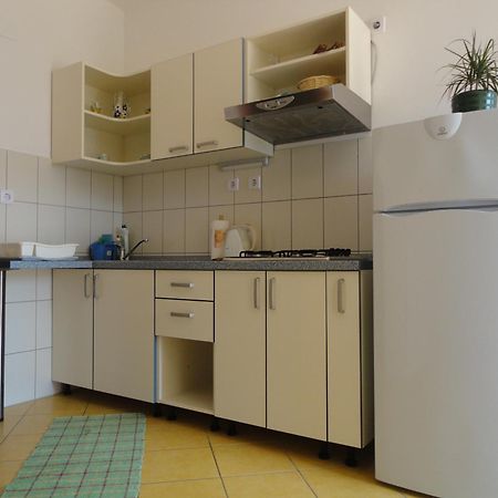 Apartamento Belic Vinko- House Jelsa  Exterior foto