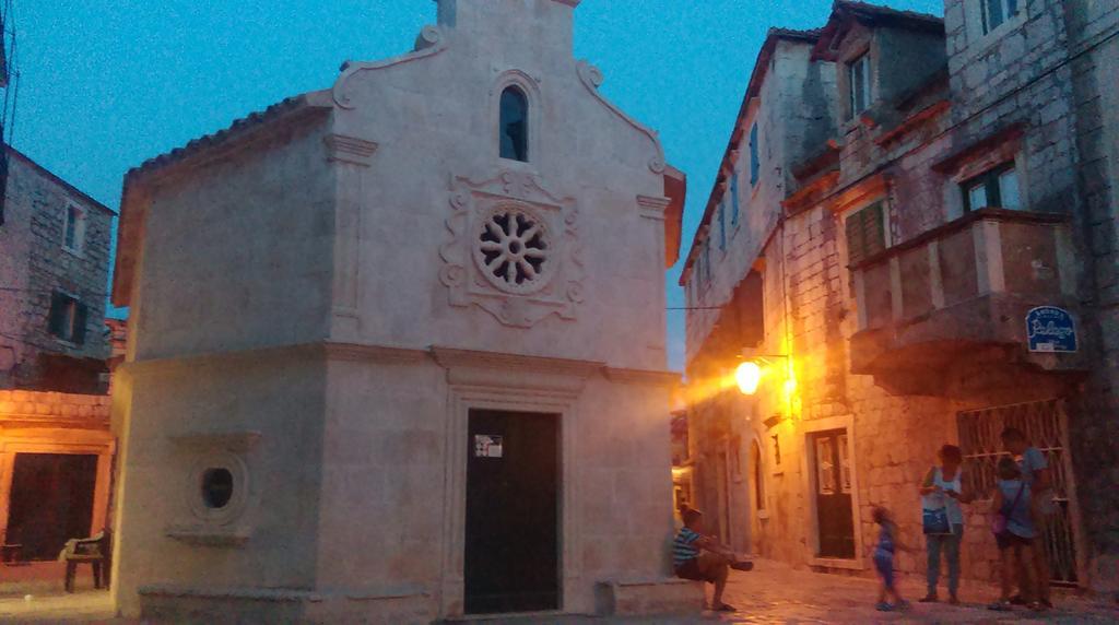 Apartamento Belic Vinko- House Jelsa  Exterior foto