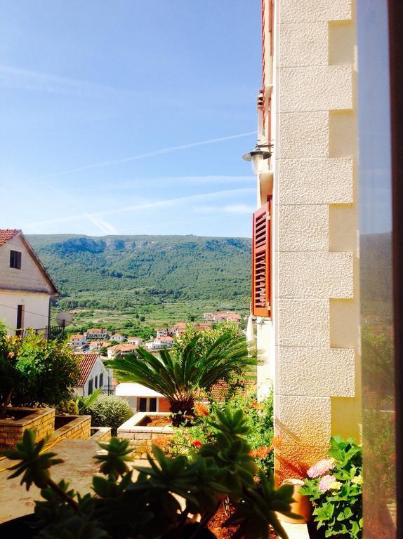 Apartamento Belic Vinko- House Jelsa  Exterior foto