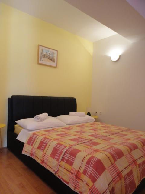 Apartamento Belic Vinko- House Jelsa  Exterior foto