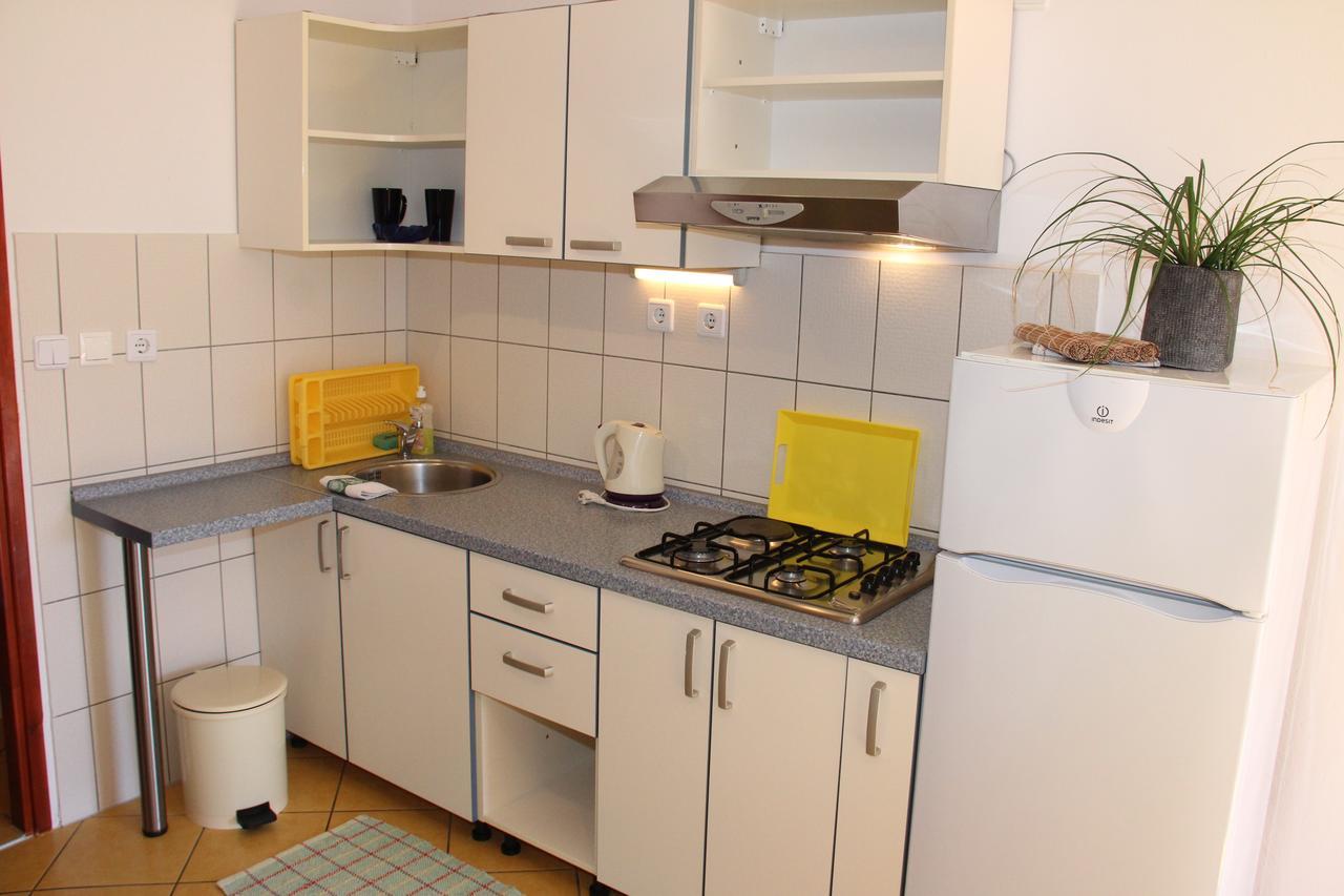 Apartamento Belic Vinko- House Jelsa  Exterior foto