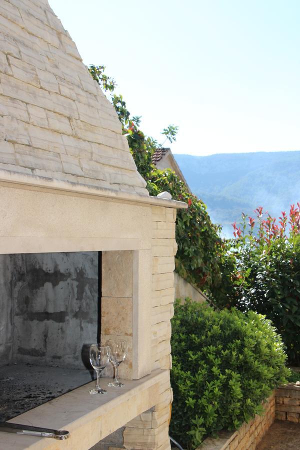 Apartamento Belic Vinko- House Jelsa  Exterior foto