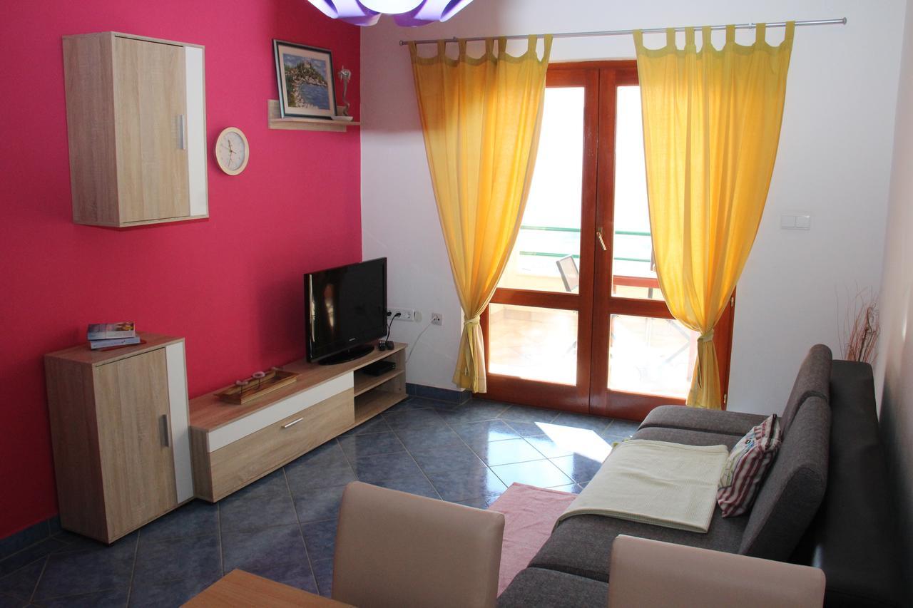 Apartamento Belic Vinko- House Jelsa  Habitación foto